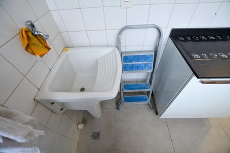 Apartamento para alugar com 40m², 2 quartos e 1 vagaAREA DE SERVIÇO