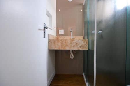 Apartamento para alugar com 40m², 2 quartos e 1 vagaBANHEIRO