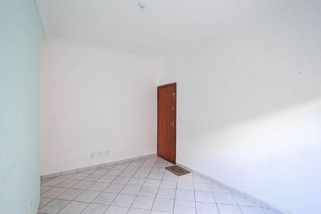Sala de apartamento à venda com 2 quartos, 55m² em Santa Terezinha, Belo Horizonte