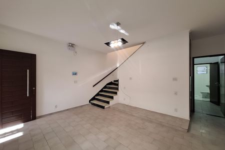 Sala  de casa para alugar com 3 quartos, 147m² em Campestre, Santo André