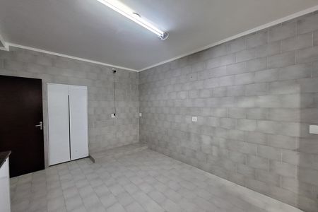 Casa para alugar com 147m², 3 quartos e 2 vagas Casa para alugar com 147m², 3 quartos e 2 vagasCozinha