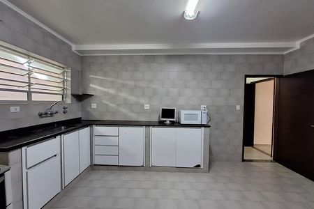 Casa para alugar com 147m², 3 quartos e 2 vagas Casa para alugar com 147m², 3 quartos e 2 vagasCozinha