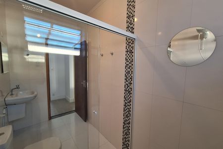 Casa para alugar com 147m², 3 quartos e 2 vagas Casa para alugar com 147m², 3 quartos e 2 vagasBanheiro da Suíte