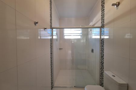Casa para alugar com 147m², 3 quartos e 2 vagas Casa para alugar com 147m², 3 quartos e 2 vagasBanheiro da Suíte