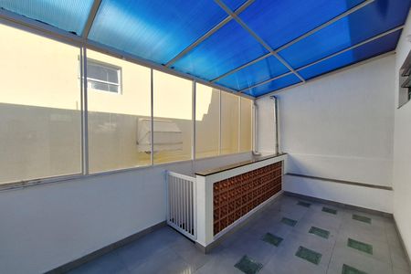 Casa para alugar com 147m², 3 quartos e 2 vagas Casa para alugar com 147m², 3 quartos e 2 vagasSacada
