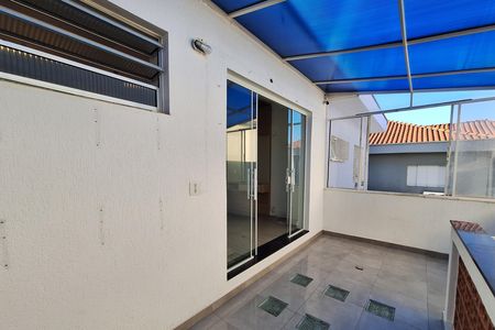 Casa para alugar com 147m², 3 quartos e 2 vagas Casa para alugar com 147m², 3 quartos e 2 vagasSacada