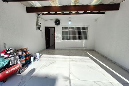 Garagem de casa para alugar com 3 quartos, 147m² em Campestre, Santo André
