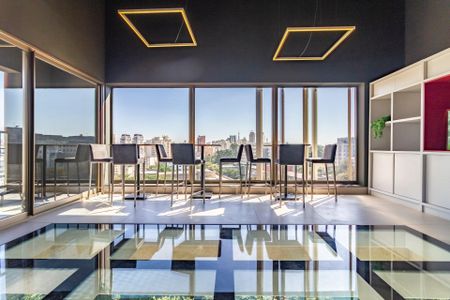 Studio à venda com 46m², 1 quarto e sem vagaÁrea comum - Salão de festas