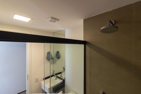 Studio à venda com 46m², 1 quarto e sem vaga Studio à venda com 46m², 1 quarto e sem vagaBanheiro