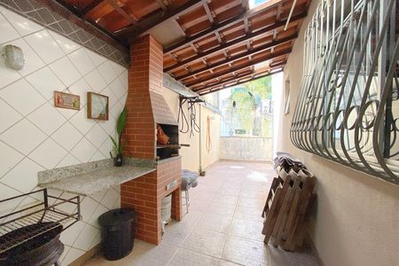 Varanda de apartamento à venda com 2 quartos, 83m² em União, Belo Horizonte