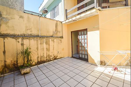 Quintal de casa à venda com 3 quartos, 212m² em Nova Petrópolis, São Bernardo do Campo