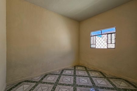Casa para alugar com 2 quartos, 60m² em Cachoeirinha, Belo Horizonte