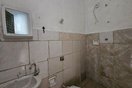 Casa para alugar com 2 quartos, 60m² em Cachoeirinha, Belo Horizonte