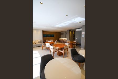 Apartamento para alugar com 74m², 2 quartos e 1 vaga Apartamento para alugar com 74m², 2 quartos e 1 vagaSalão de Festas