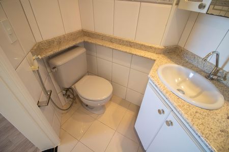 BANHEIRO de apartamento para alugar com 3 quartos, 73m² em Parque Mandaqui, São Paulo