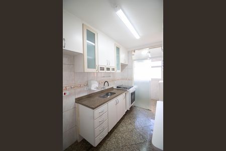 Apartamento para alugar com 73m², 3 quartos e 2 vagas Apartamento para alugar com 73m², 3 quartos e 2 vagasCOZINHA
