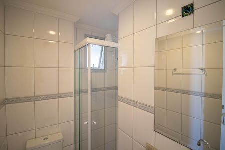Apartamento para alugar com 73m², 3 quartos e 2 vagas Apartamento para alugar com 73m², 3 quartos e 2 vagasBANHEIRO