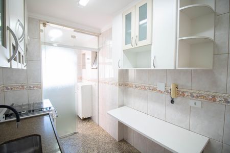 Apartamento para alugar com 73m², 3 quartos e 2 vagas Apartamento para alugar com 73m², 3 quartos e 2 vagasCOZINHA