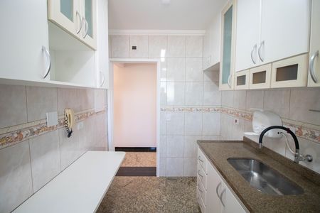 Apartamento para alugar com 73m², 3 quartos e 2 vagas Apartamento para alugar com 73m², 3 quartos e 2 vagasCOZINHA