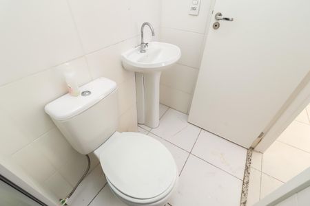 Apartamento para alugar com 32m², 2 quartos e sem vaga Apartamento para alugar com 32m², 2 quartos e sem vagaBanheiro