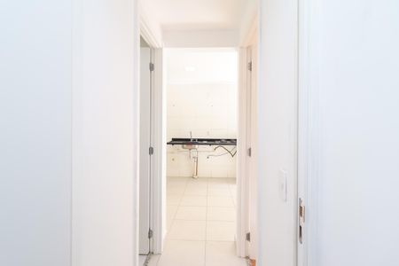 Apartamento para alugar com 32m², 2 quartos e sem vaga Apartamento para alugar com 32m², 2 quartos e sem vagaCorredor