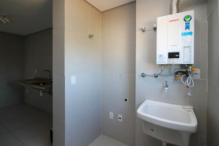 Lavanderia de apartamento para alugar com 3 quartos, 89m² em Granja Viana, Cotia