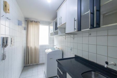Apartamento à venda com 63m², 2 quartos e 1 vaga Apartamento à venda com 63m², 2 quartos e 1 vagaCozinha e Área de Serviço