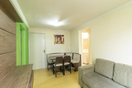 Sala de apartamento à venda com 2 quartos, 63m² em Pinheirinho, Curitiba