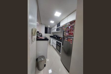 Cozinha de apartamento à venda com 2 quartos, 50m² em Utinga, Santo André