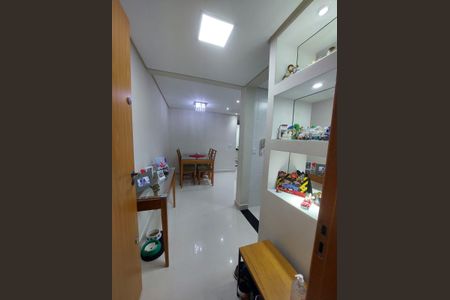 Sala de apartamento à venda com 2 quartos, 50m² em Utinga, Santo André