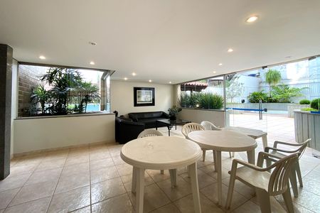 Apartamento à venda com 189m², 4 quartos e 2 vagas Apartamento à venda com 189m², 4 quartos e 2 vagasÁrea comum