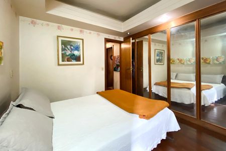 Suite de apartamento à venda com 4 quartos, 189m² em Santo Antônio, Belo Horizonte