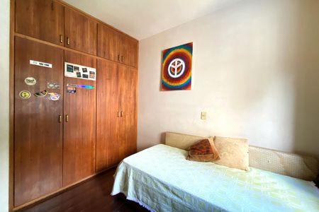 Apartamento à venda com 189m², 4 quartos e 2 vagas Apartamento à venda com 189m², 4 quartos e 2 vagasQuarto 3