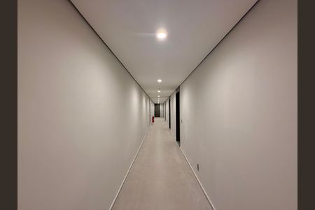 Studio à venda com 26m², 1 quarto e sem vaga Studio à venda com 26m², 1 quarto e sem vagaHall Apartamento
