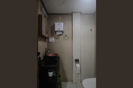 Banheiro de apartamento à venda com 3 quartos, 98m² em Centro Histórico, Porto Alegre