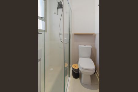 Apartamento à venda com 40m², 2 quartos e 1 vaga Apartamento à venda com 40m², 2 quartos e 1 vagaBanheiro da Suíte 2