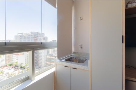 Apartamento à venda com 30m², 1 quarto e 1 vaga Apartamento à venda com 30m², 1 quarto e 1 vagaÁrea de Serviço