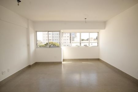 Apartamento para alugar com 74m², 3 quartos e 2 vagassala