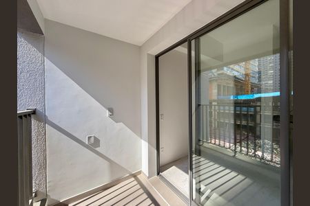 Sacada  de kitnet/studio à venda com 1 quarto, 25m² em Itaim Bibi, São Paulo