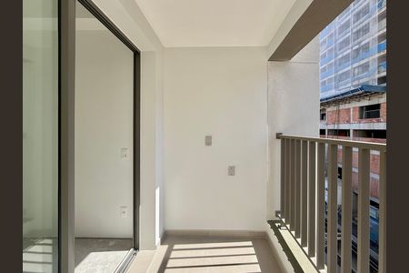 Sacada de kitnet/studio à venda com 1 quarto, 25m² em Itaim Bibi, São Paulo