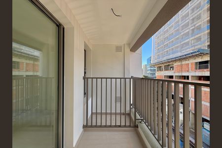 Studio à venda com 26m², 1 quarto e sem vaga Studio à venda com 26m², 1 quarto e sem vagaSacada