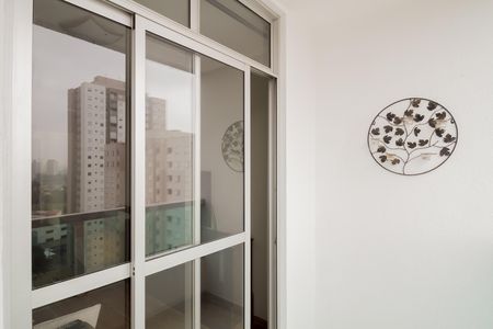 Apartamento à venda com 75m², 3 quartos e 2 vagasVaranda