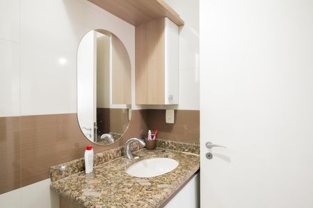 Apartamento à venda com 75m², 3 quartos e 2 vagasBanheiro Social