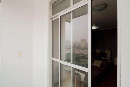 Apartamento à venda com 75m², 3 quartos e 2 vagasVaranda