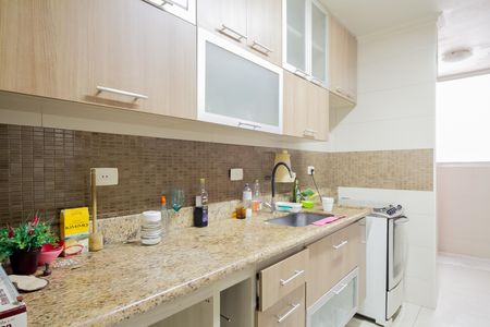 Apartamento à venda com 75m², 3 quartos e 2 vagasCozinha