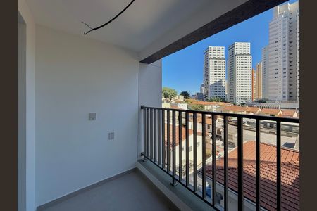 Studio à venda com 26m², 1 quarto e sem vaga Studio à venda com 26m², 1 quarto e sem vagaSacada
