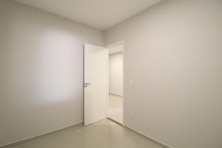 Casa de condomínio para alugar com 135m², 3 quartos e 3 vagasQuarto 2
