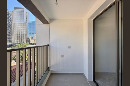 Studio à venda com 25m², 1 quarto e sem vaga Studio à venda com 25m², 1 quarto e sem vagaSacada