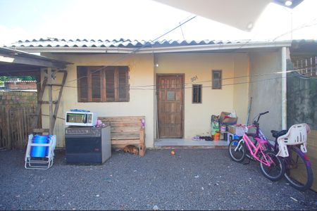 Quintal de casa à venda com 2 quartos, 80m² em Campina, São Leopoldo