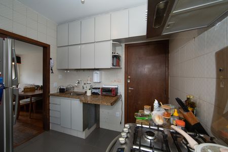 Apartamento para alugar com 85m², 2 quartos e 1 vaga Apartamento para alugar com 85m², 2 quartos e 1 vagaCOZINHA